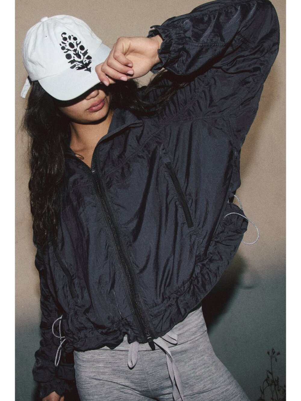 🆕 FP MOVEMENT Sheer Bliss Jacket / Dark Shadow